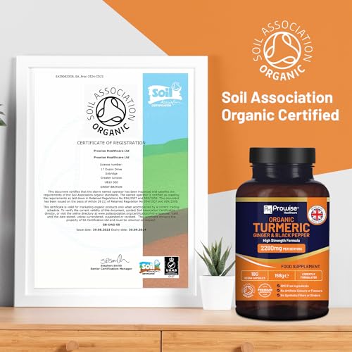 cápsulas de cúrcuma y jengibre naturales