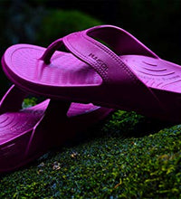chanclas ligeras para aliviar fascitis plantar