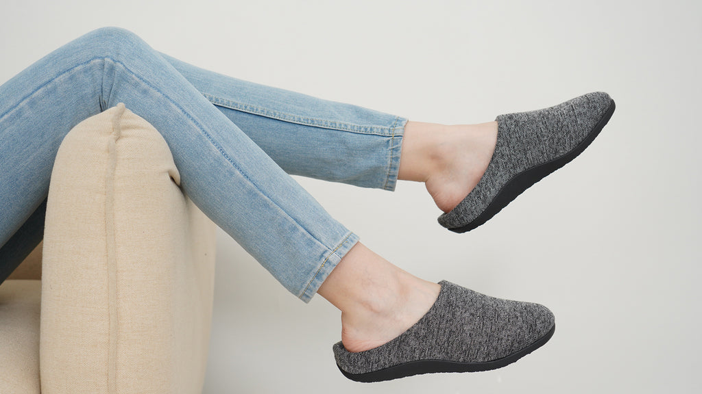 Comodidad y estilo en zapatillas ortopédicas