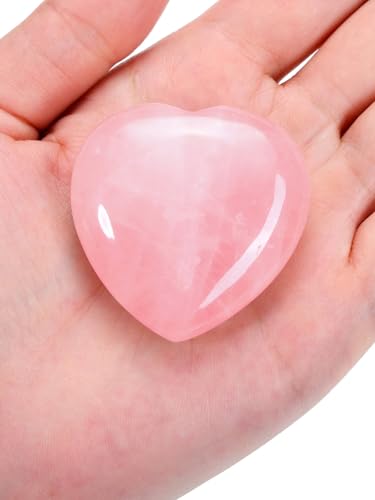 Corazón de cuarzo rosa pulido