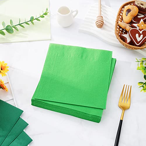 decoración de mesa con servilletas coloridas