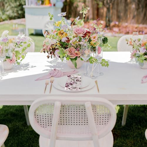 decoración de mesa con servilletas moradas