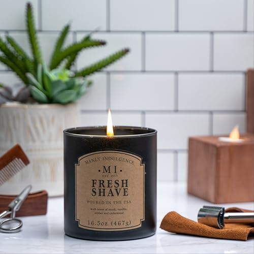 decoración elegante con vela manly indulgence