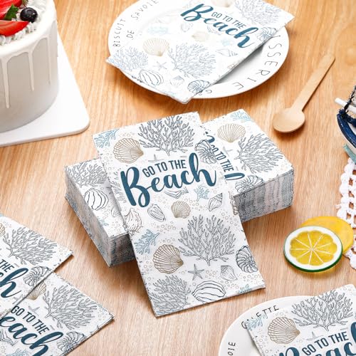 diseño costero con conchas y estrellas