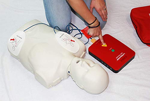 Entrenador AED para emergencias médicas