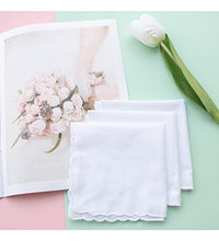 pañuelo blanco versátil para cualquier outfit