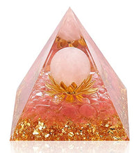 Pirámide orgónica con cuarzo rosa