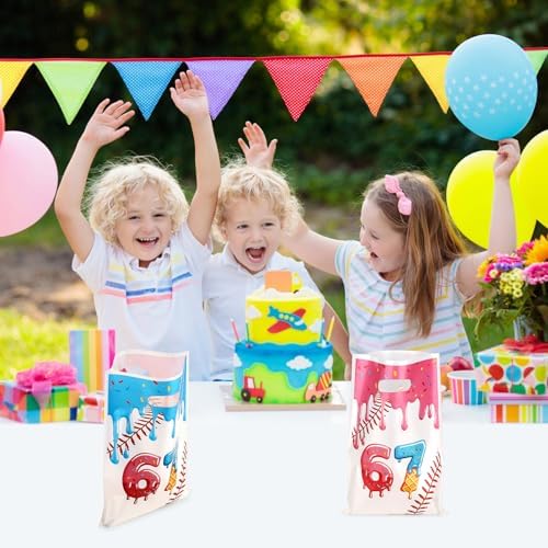 Bolsas de Fiesta ADARRO 30PCS 6 7, Bolsas de Dulces para Decoración de Cumpleaños Temática de Seis y Siete con Diseño de Béisbol y Donas en Rosa y - imagen 5