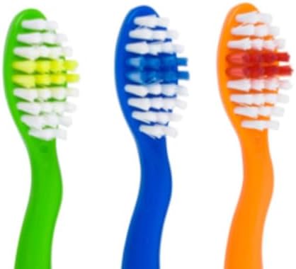 Cepillos de Dientes Brush Buddies Thomas & Friends para Niños, Paquete de 3, Suaves, Cabeza Pequeña y Agarre Fácil, Diseños Divertidos de Trenes, - imagen 2