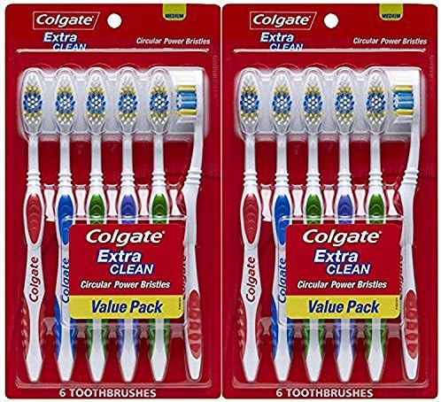 Cepillo de Dientes Colgate Extra Clean Cabezal Completo, Medio, Paquete de 12, Estilo Puede Variar - imagen 1