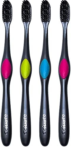 Cepillo de Dientes Colgate 360 Infundido con Carbón, Cerdas de Punta de Hilo, Suave (Colores Varían) - Paquete de 4 - imagen 2