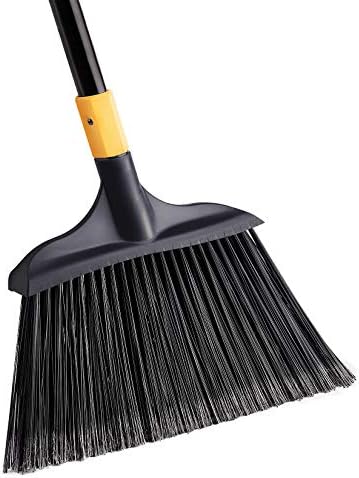 Escoba Yocada de Uso Rudo para Exterior 54 Pulgadas - Ideal para Garaje, Lobby, Mercado, Cocina y Mascotas - imagen 1
