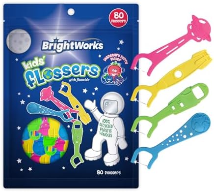 BrightWorks Kids Hilo Dental Divertido Espacial, Sabor Mezcla de Berries [240 Palillos de Hilo] Formas Coloridas: Astronauta, Cohete, OVNI, Tierra. - imagen 1