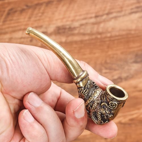 Pipa de Tabaco Mini Artesanal de Bronce Vintage MrPyer 4.3″ - Elegantes Grabados de Dragón y Fénix, 5 Pantallas, Estuche y Limpiador 3 en 1 - imagen 3