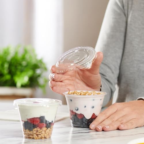 Vasos de Plástico Transparente GUSTO de 9 oz con Tapas Planas (Sin Agujero) - Paquete de 50, Perfectos para Batidos, Lácteos y Bebidas para Llevar - imagen 5