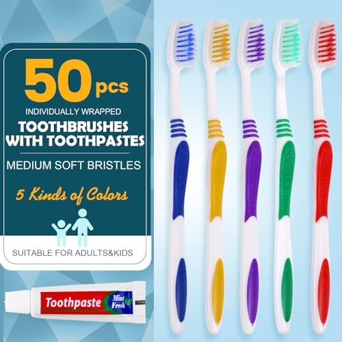 Cepillos de Dientes Desechables Navona 50 Piezas con Pasta Dental, Envuelto Individualmente, Mango Ergonómico, Cerda Suave Media, Ideal para Viajes y - imagen 2