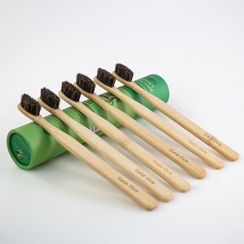 Cepillos de Dientes de Bambú Gaia Guy con Cerda de Caballo Suave (Sin Nylon) - Compostables y Biodegradables - Paquete de 6 - Cero Residuos - imagen 2