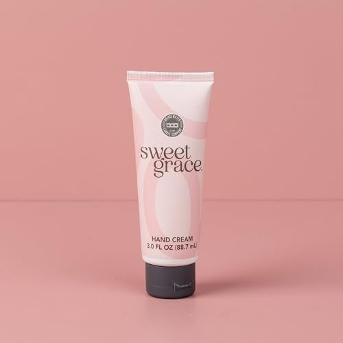 Crema de Manos Hidratante con Fragancia Sweet Grace - Loción de Vitamina E de Bridgewater Candle - imagen 2