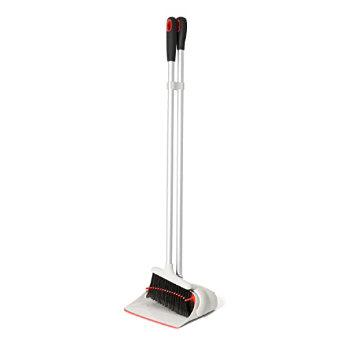 Juego de Escoba Vertical OXO Good Grips - imagen 5