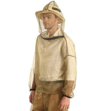 traje antimosquitos para jardinería
